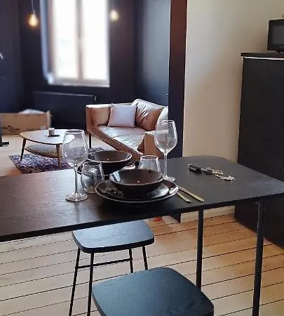 Апартаменты Au Pied Du *